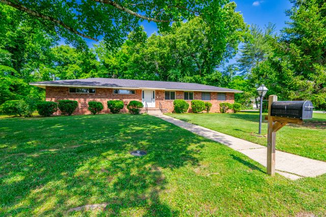 1401 Fred Will Circle, Chattanooga, TN 37411