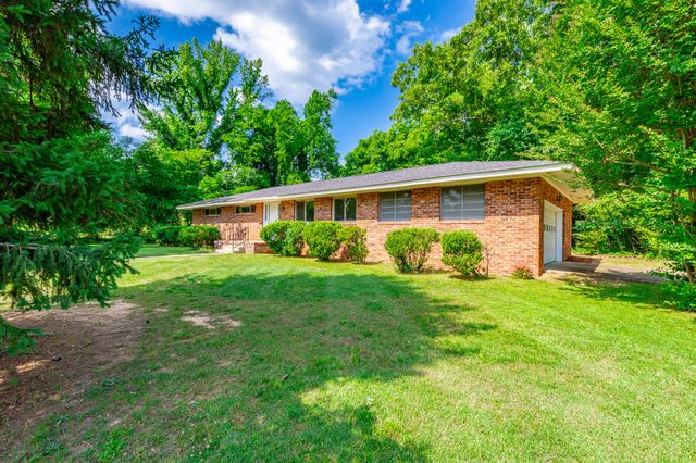 1401 Fred Will Circle, Chattanooga, TN 37411