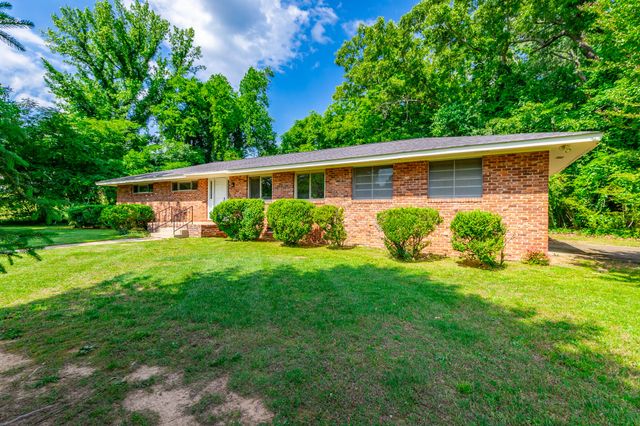 1401 Fred Will Circle, Chattanooga, TN 37411
