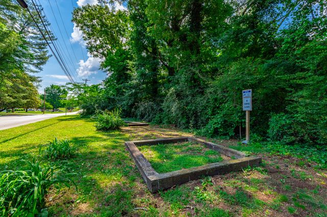 1401 Fred Will Circle, Chattanooga, TN 37411