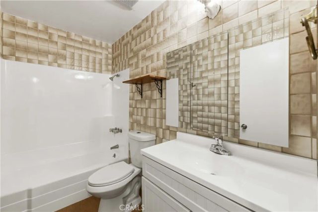 37642 Cluny, Palmdale, CA 93550