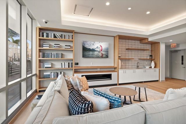 400 CENTRAL AVENUE 1203, St Petersburg, FL 33701