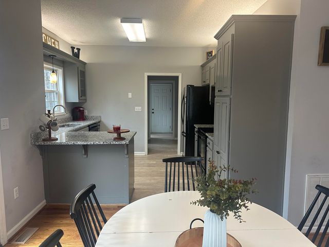 218 Brittany Rd, Gaffney, SC 29341