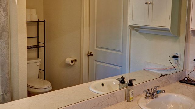 741 Windsor Court, Lavon, TX 75166