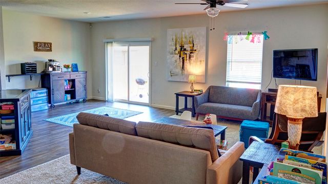 741 Windsor Court, Lavon, TX 75166