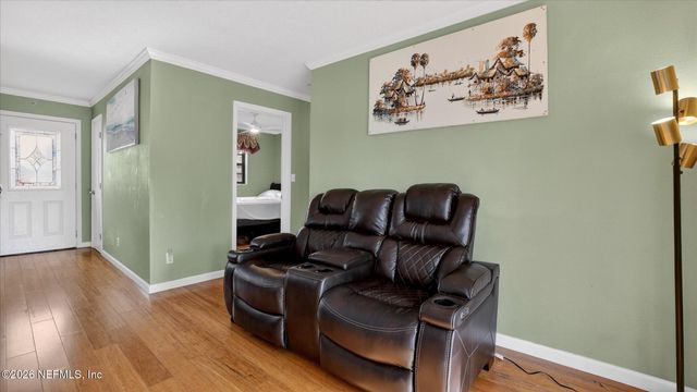 5670 FARGO Drive N, Jacksonville, FL 32207