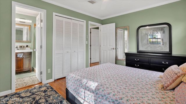 5670 FARGO Drive N, Jacksonville, FL 32207