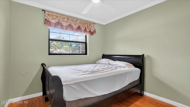 5670 FARGO Drive N, Jacksonville, FL 32207