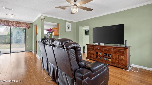 5670 FARGO Drive N, Jacksonville, FL 32207