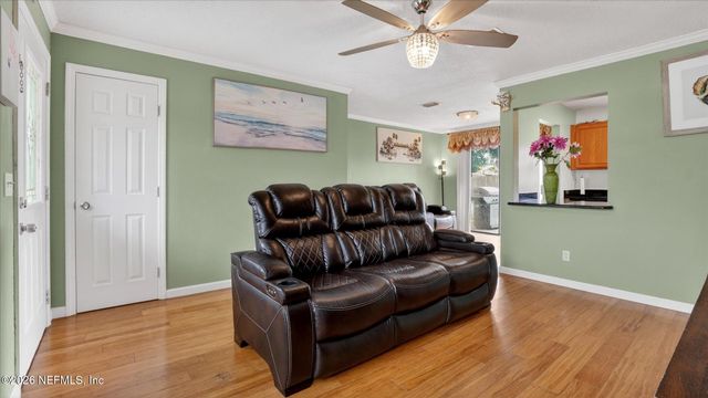5670 FARGO Drive N, Jacksonville, FL 32207