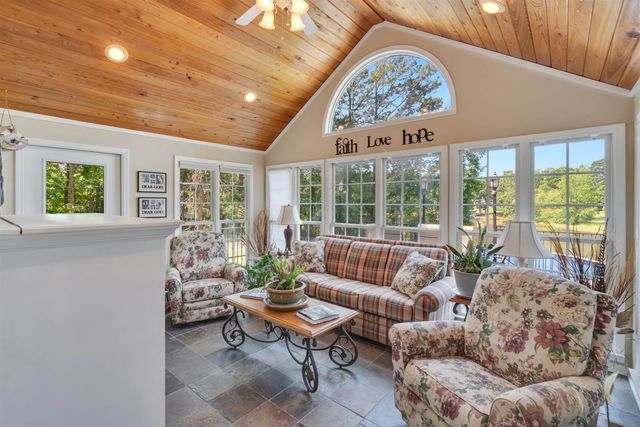 103 Michael Drive, Spartanburg, SC 29306