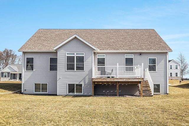 1725 Stoneham Drive, Mishawaka, IN 46544