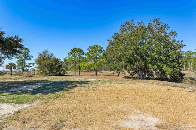 850 Silver Strand, Gulf Breeze, FL 32563