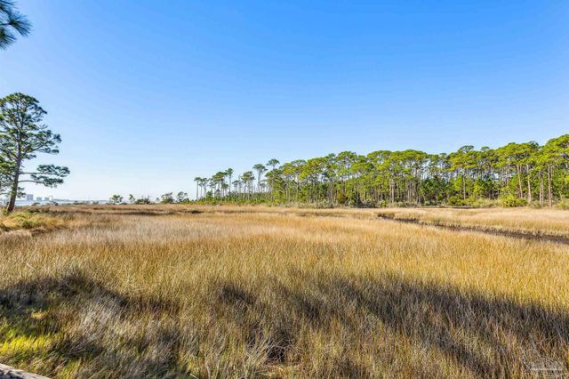 850 Silver Strand, Gulf Breeze, FL 32563