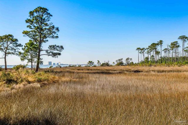 850 Silver Strand, Gulf Breeze, FL 32563