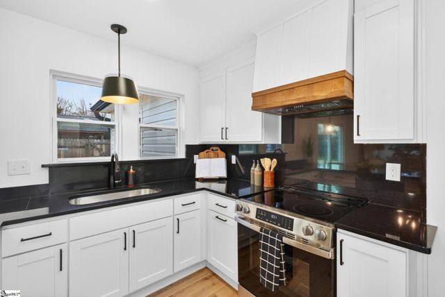 101 Ledbetter Street, Greenville, SC 29611