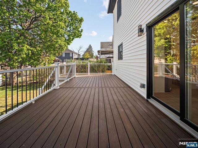 432 Jefferson Street, Carlstadt, NJ 07072