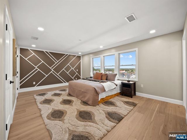 432 Jefferson Street, Carlstadt, NJ 07072