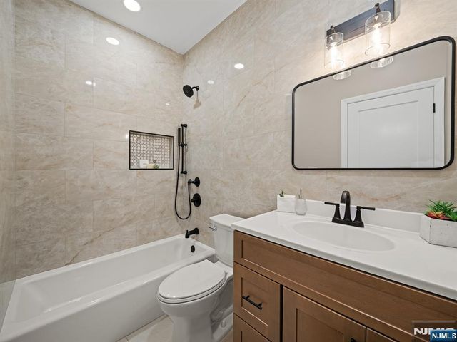 432 Jefferson Street, Carlstadt, NJ 07072