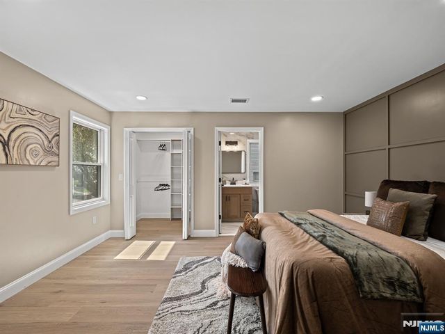 432 Jefferson Street, Carlstadt, NJ 07072