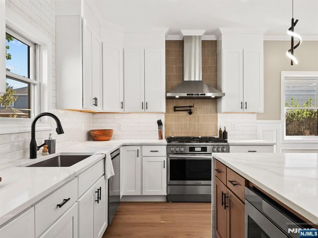 432 Jefferson Street, Carlstadt, NJ 07072