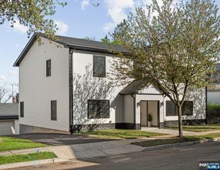 432 Jefferson Street, Carlstadt, NJ 07072