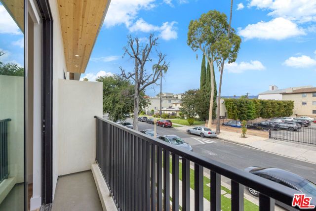 5315 Ben Avenue, Valley Village, CA 91607
