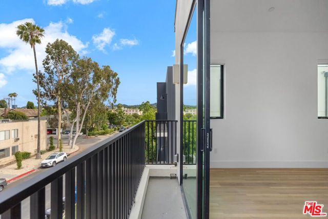 5315 Ben Avenue, Valley Village, CA 91607