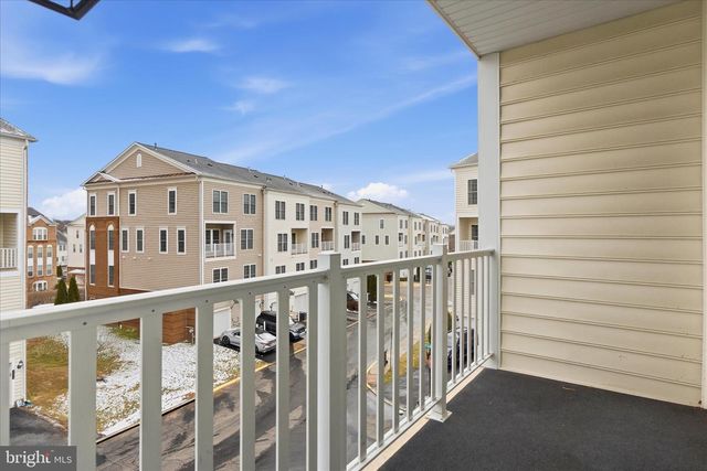 2102 CARTHAGE WAY, Woodbridge, VA 22191