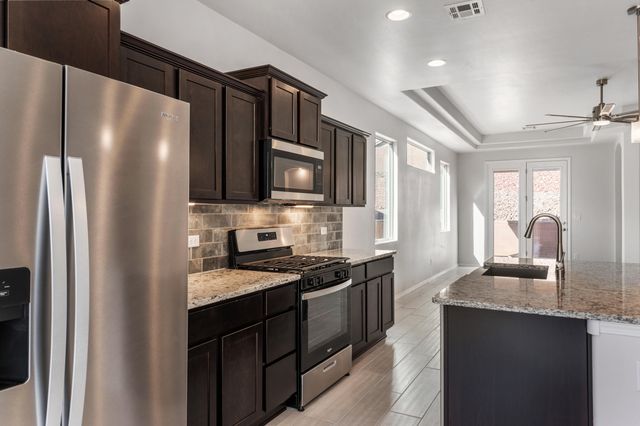 2937 Tierra Del Mar Avenue NE, Rio Rancho, NM 87144