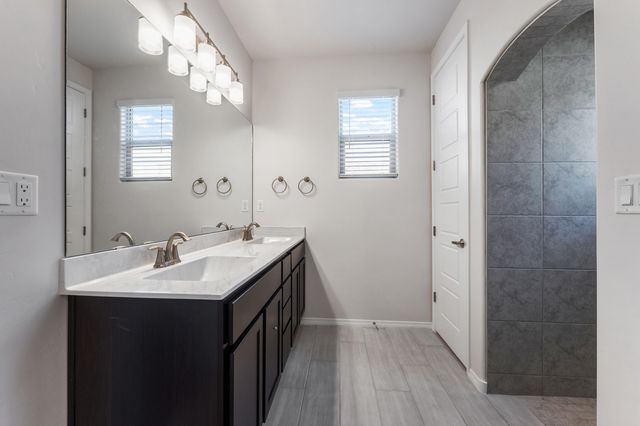 2937 Tierra Del Mar Avenue NE, Rio Rancho, NM 87144