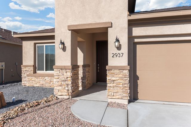2937 Tierra Del Mar Avenue NE, Rio Rancho, NM 87144