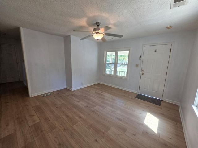 1112 Leslie Street, Independence, MO 64050