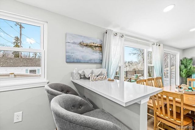 9115 Gale Road, White Lake, MI 48386