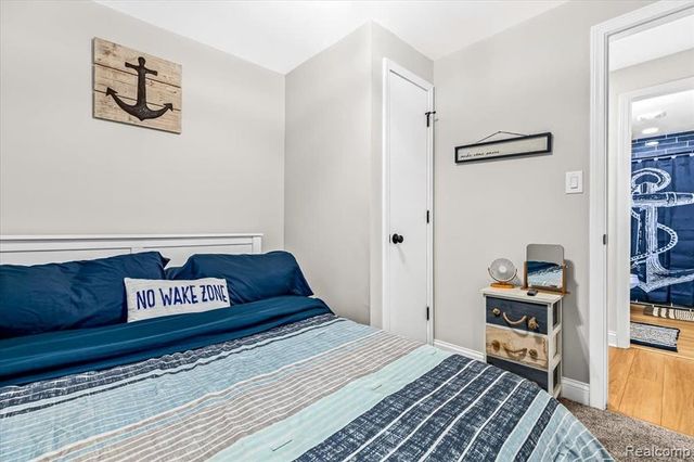 9115 Gale Road, White Lake, MI 48386