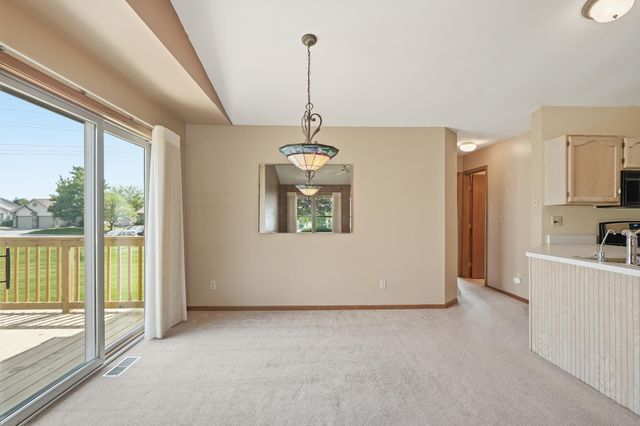 1905 Creekside Court, Valparaiso, IN 46383