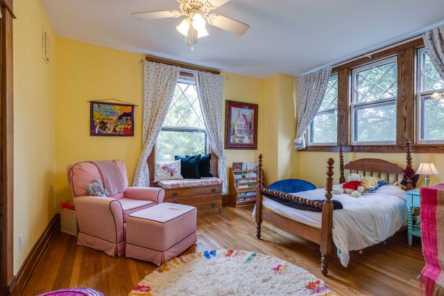 1715 Cedar Ln, Nashville, TN 37212