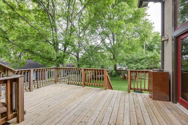 1715 Cedar Ln, Nashville, TN 37212