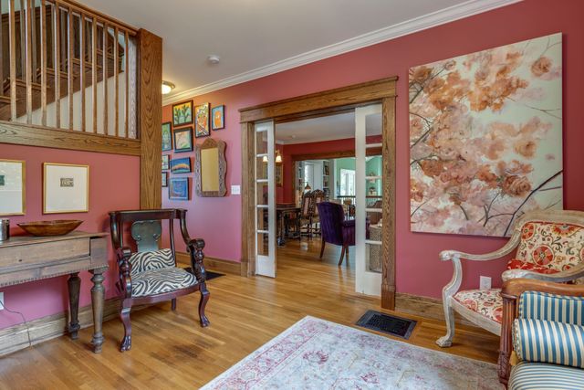 1715 Cedar Ln, Nashville, TN 37212