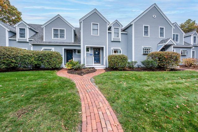 121 S Shellback Way 121, Mashpee, MA 02649