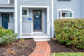 121 S Shellback Way, Mashpee, MA 02649