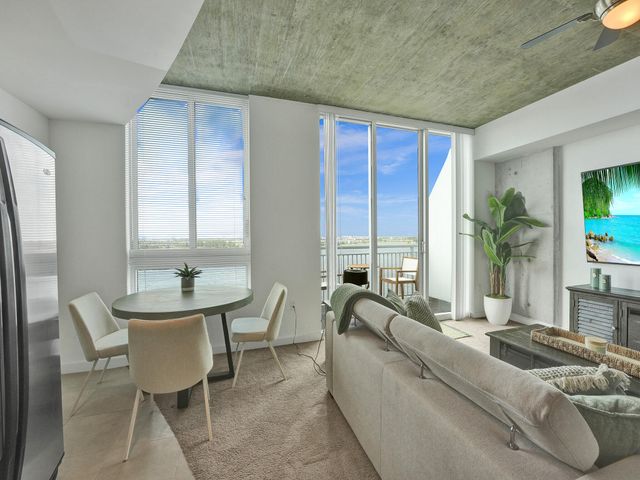 300 S Australian Avenue 1009, West Palm Beach, FL 33401