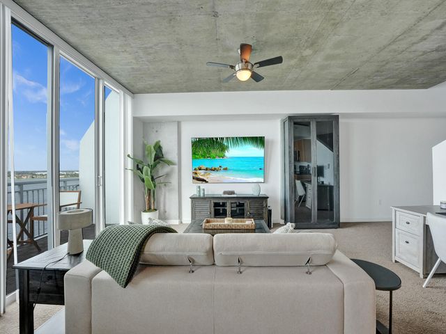 300 S Australian Avenue 1009, West Palm Beach, FL 33401