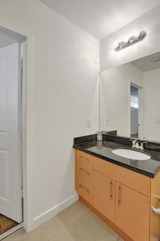 300 S Australian Avenue 1009, West Palm Beach, FL 33401