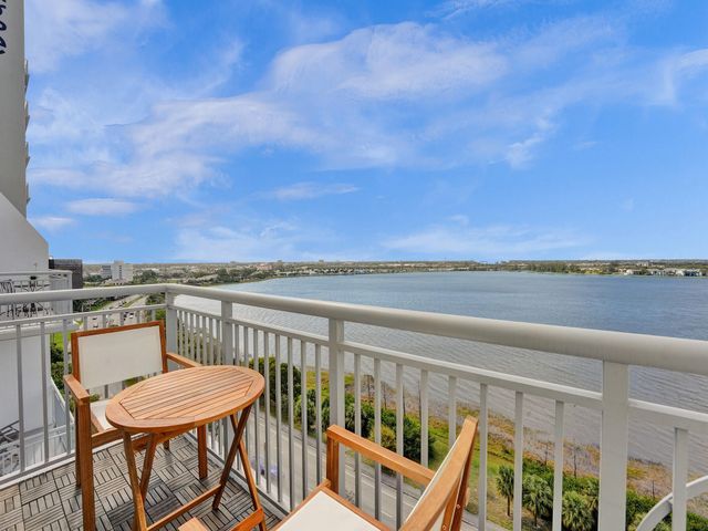 300 S Australian Avenue 1009, West Palm Beach, FL 33401