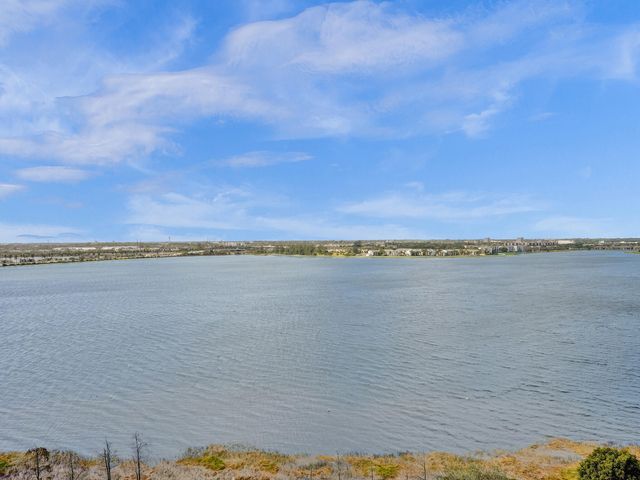 300 S Australian Avenue 1009, West Palm Beach, FL 33401