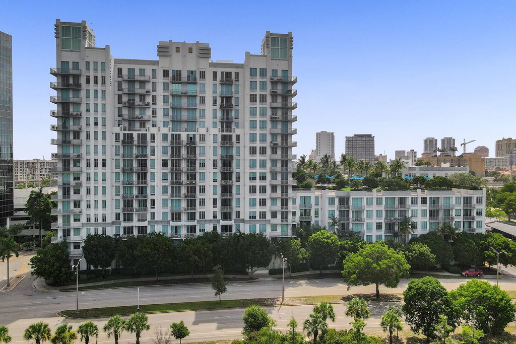 300 S Australian Avenue 1009, West Palm Beach, FL 33401