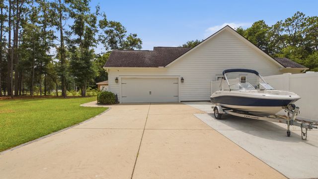 35 Georgeanna Ct., Pawleys Island, SC 29585