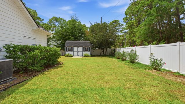 35 Georgeanna Ct., Pawleys Island, SC 29585