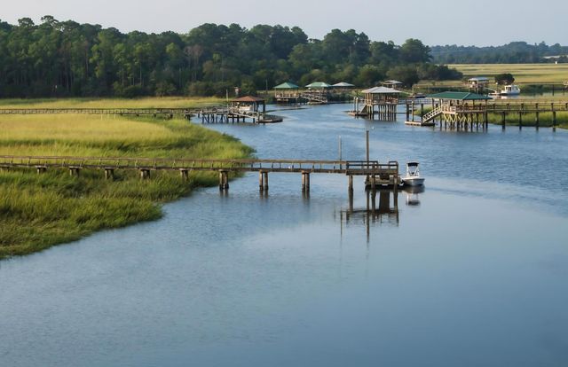 35 Georgeanna Ct., Pawleys Island, SC 29585